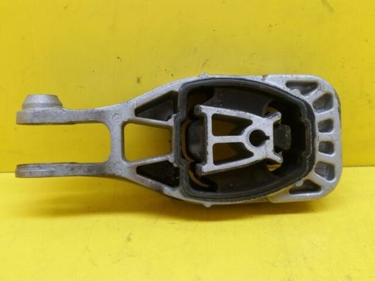 Pemasangan Mesin Mobil Eropa Berkualitas Tinggi untuk Chevrolet di belakang mobil